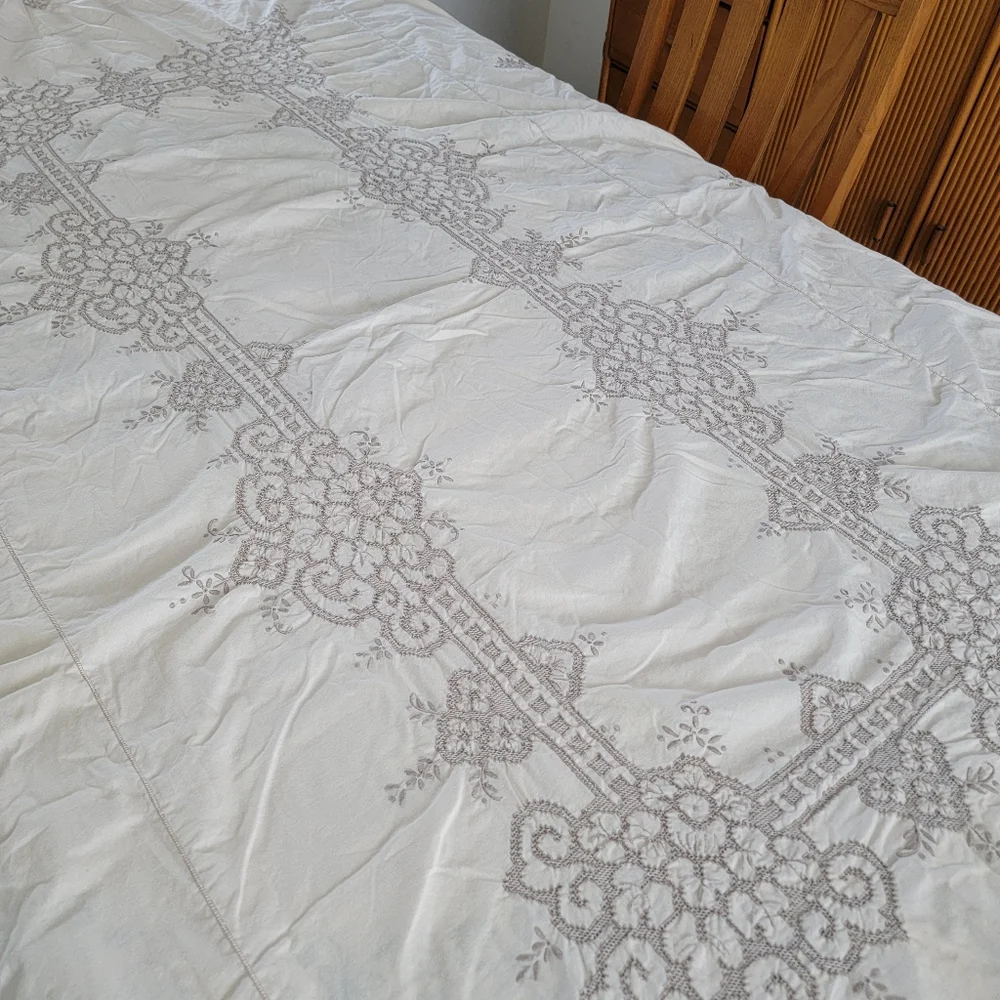 Maderia Style Cutwork Embroidery Tablecloth